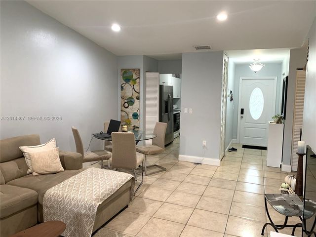4904 SW 139th Ct, Miami, FL 33175