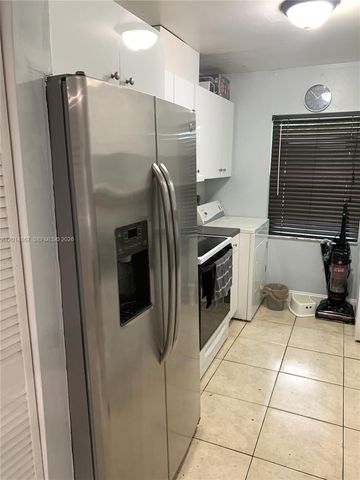 4904 SW 139th Ct, Miami, FL 33175