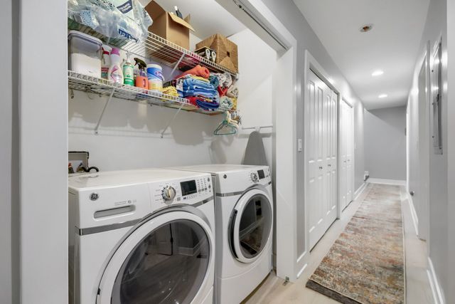 1008 W Cullerton Street 1W, Chicago, IL 60608