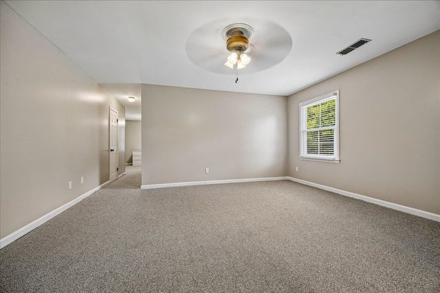 1090 MARTINSBURG CV, Collierville, TN 38017
