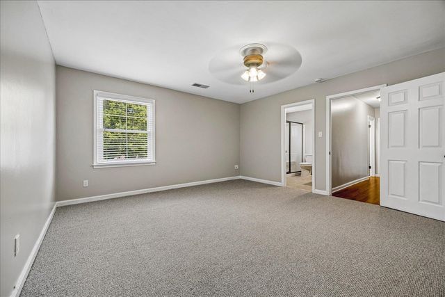 1090 MARTINSBURG CV, Collierville, TN 38017