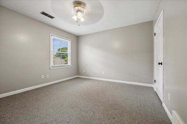 1090 MARTINSBURG CV, Collierville, TN 38017