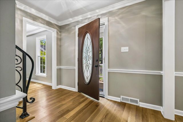 1090 MARTINSBURG CV, Collierville, TN 38017