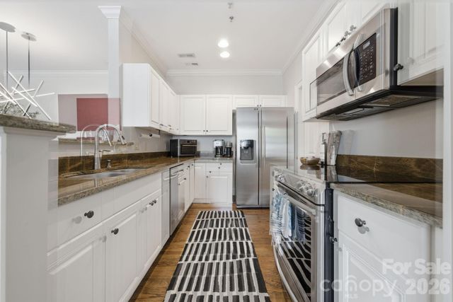 1131 Park West Drive, Charlotte, NC 28209