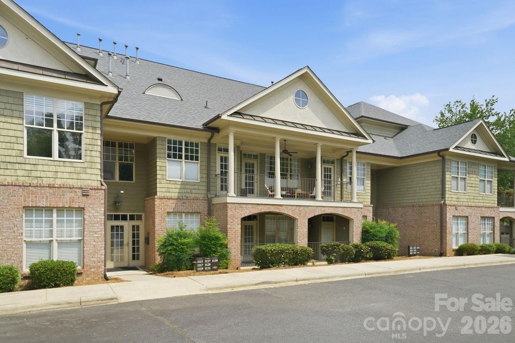 1131 Park West Drive, Charlotte, NC 28209