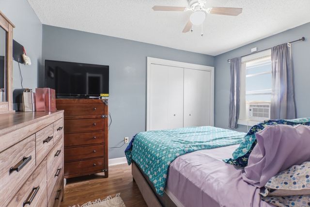 109 Andersen Rd 109, Chicopee, MA 01022