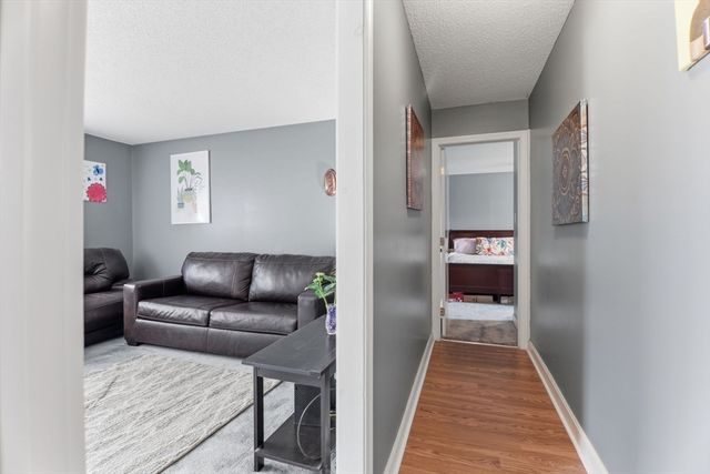 109 Andersen Rd 109, Chicopee, MA 01022