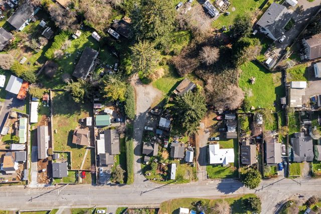 1725 Peach Avenue, Mckinleyville, CA 95519