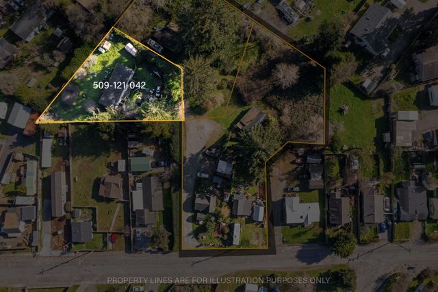 1725 Peach Avenue, Mckinleyville, CA 95519