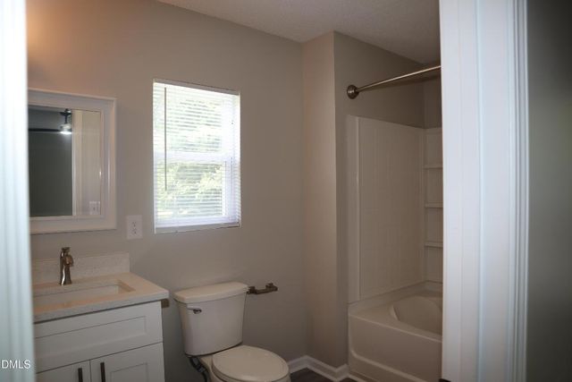 912 Obsidian Way 912, Durham, NC 27703