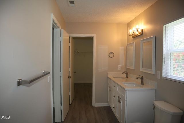 912 Obsidian Way 912, Durham, NC 27703