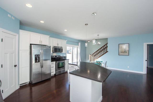 1201 W Summerwood Trail, Dilworth, MN 56529