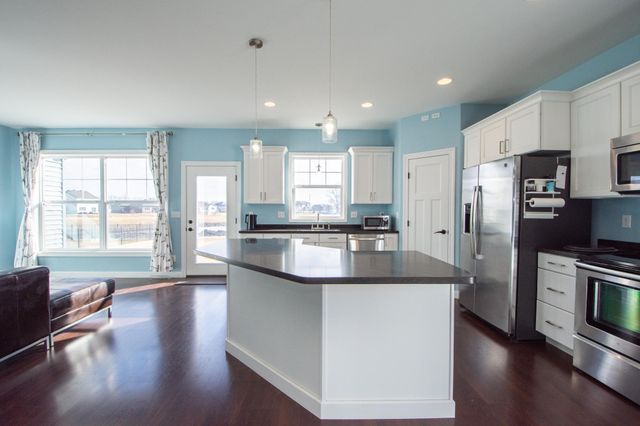 1201 W Summerwood Trail, Dilworth, MN 56529