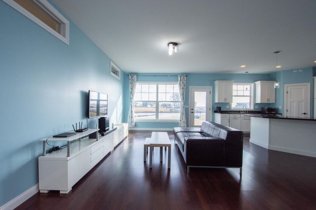 1201 W Summerwood Trail, Dilworth, MN 56529