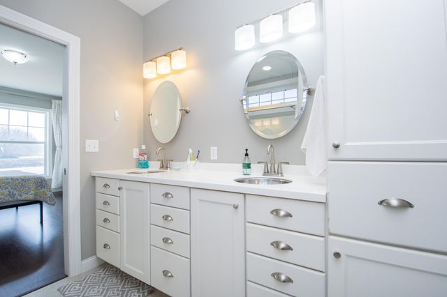 1201 W Summerwood Trail, Dilworth, MN 56529