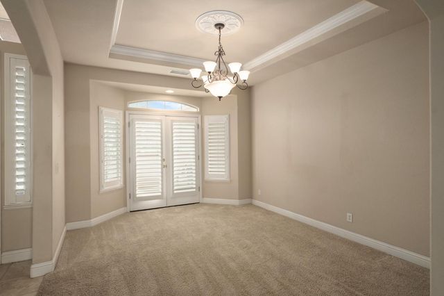 2614 Indianapolis Avenue, Clovis, CA 93611