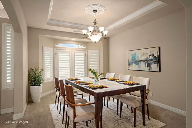 2614 Indianapolis Avenue, Clovis, CA 93611