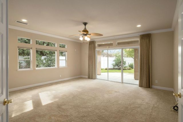 2614 Indianapolis Avenue, Clovis, CA 93611