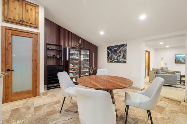 9957 Shoup Avenue, Chatsworth, CA 91311