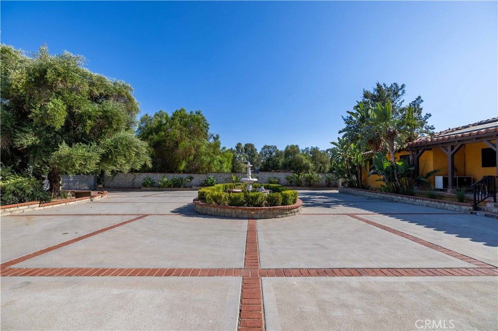 9957 Shoup Avenue, Chatsworth, CA 91311 — photo 2