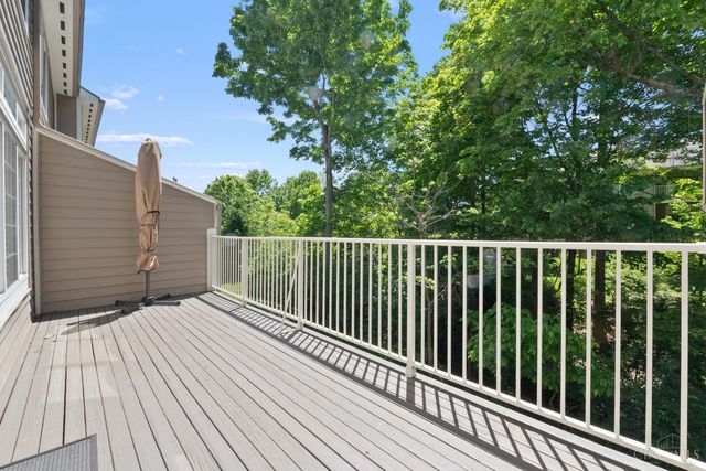 5927 Castlewood Crossing, Miami Twp, OH 45150