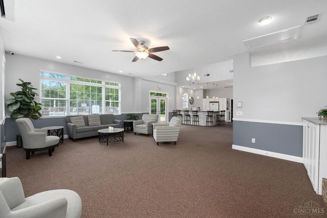 5927 Castlewood Crossing, Miami Twp, OH 45150