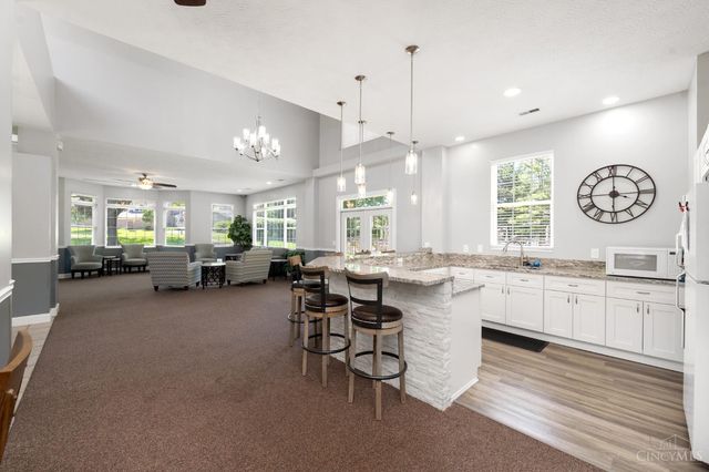 5927 Castlewood Crossing, Miami Twp, OH 45150