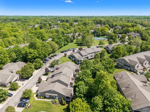 5927 Castlewood Crossing, Miami Twp, OH 45150