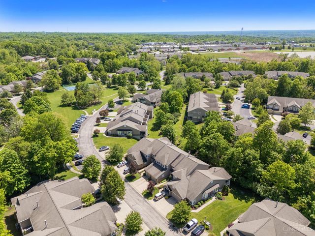 5927 Castlewood Crossing, Miami Twp, OH 45150