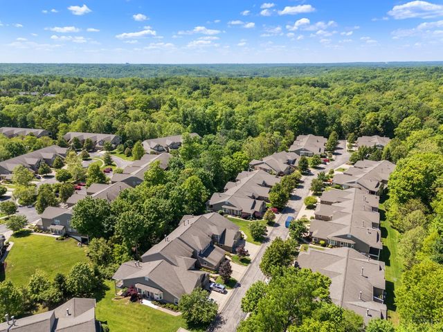 5927 Castlewood Crossing, Miami Twp, OH 45150