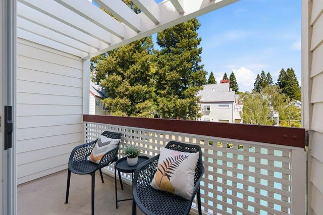 1501 Chelsea Way, Redwood City, CA 94061