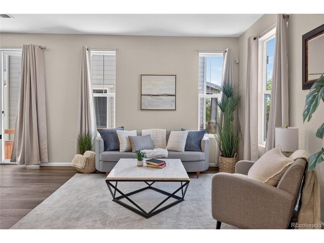 21719 E Quincy Cir, Aurora, CO 80015