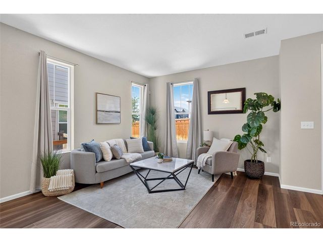 21719 E Quincy Cir, Aurora, CO 80015