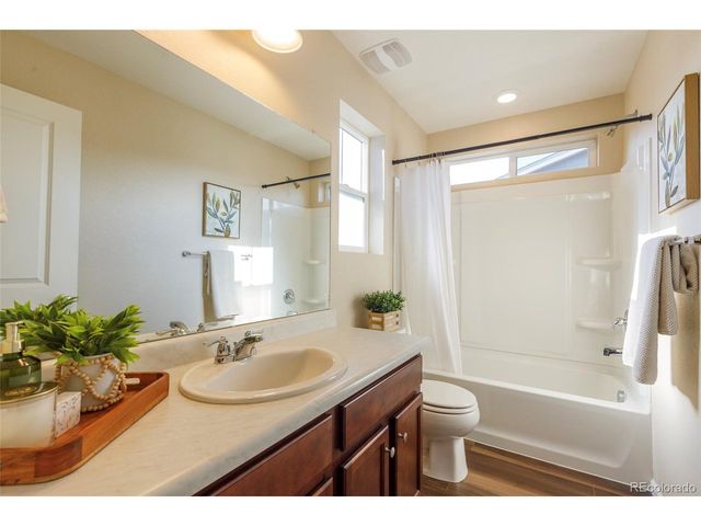 21719 E Quincy Cir, Aurora, CO 80015