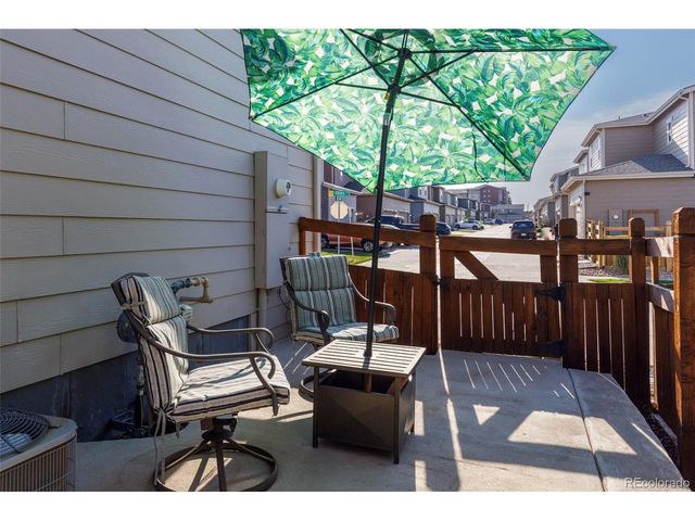 21719 E Quincy Cir, Aurora, CO 80015