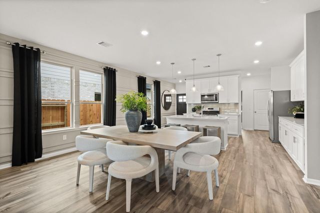 510 Louis Lane, Cove, TX 77523