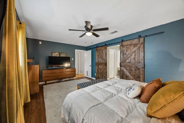 722 Royal Oaks Drive, Garland, TX 75040