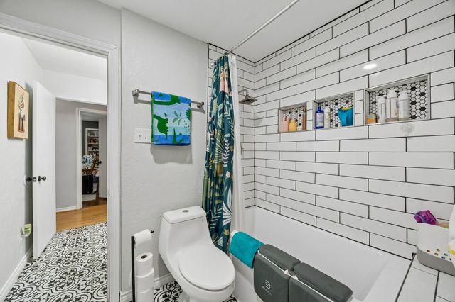 722 Royal Oaks Drive, Garland, TX 75040