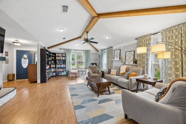 722 Royal Oaks Drive, Garland, TX 75040