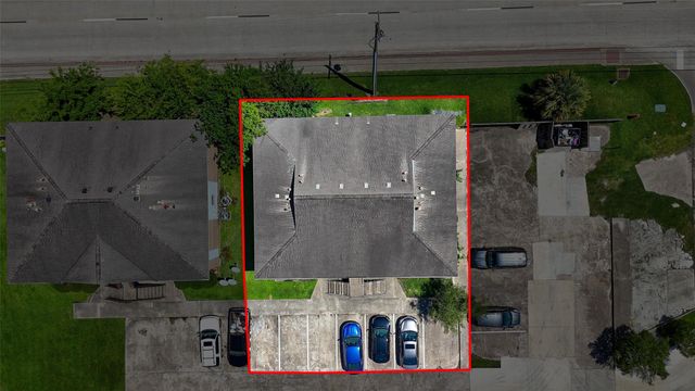 4029 Briar Hollow Drive, Dickinson, TX 77539