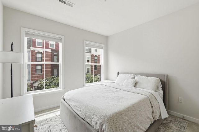 10720 VIOGNIER TER, Fairfax, VA 22030