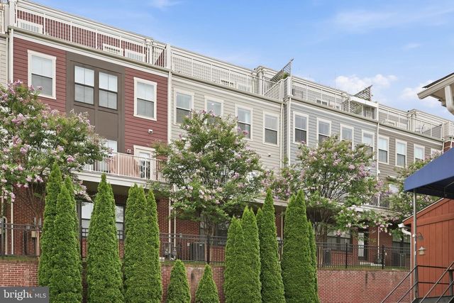 10720 VIOGNIER TER, Fairfax, VA 22030