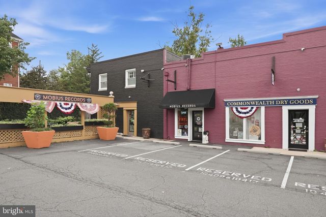10720 VIOGNIER TER, Fairfax, VA 22030