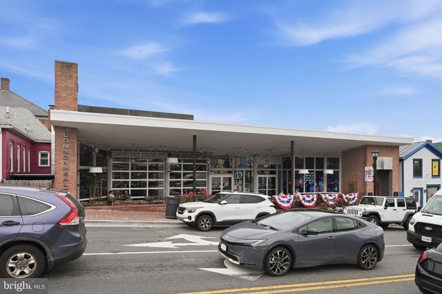 10720 VIOGNIER TER, Fairfax, VA 22030