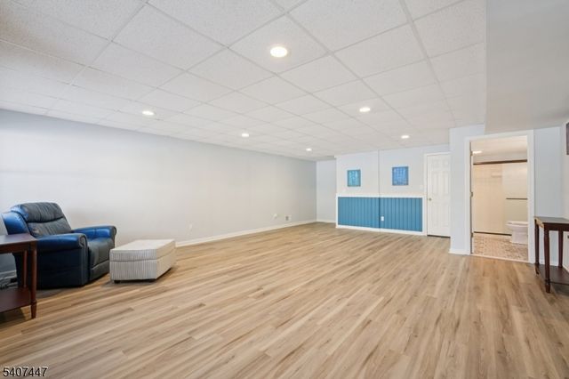 2 Caleb Ct, Hardyston Twp., NJ 07419