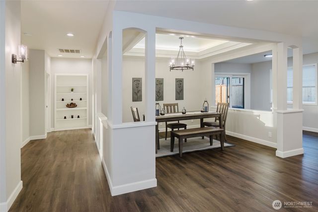 6010 Osprey Circle, Bremerton, WA 98312
