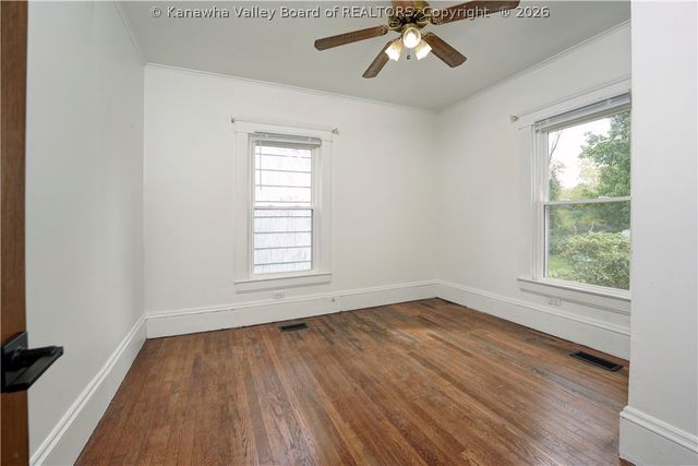 20 138th Street, Chesapeake, WV 25315
