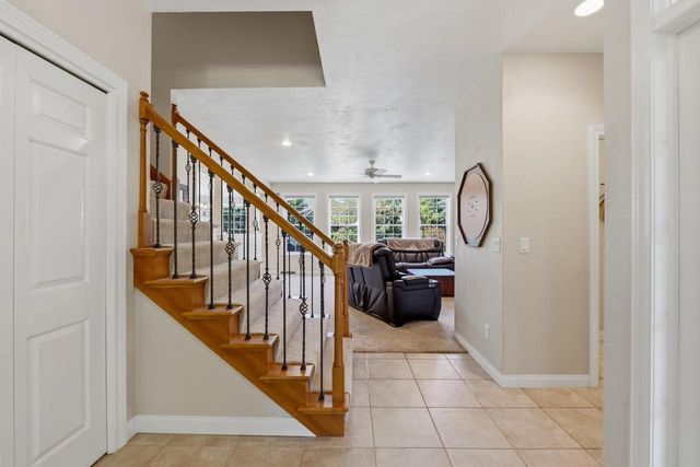 2706 BEECHNUT DRIVE, Oshkosh, WI 54904