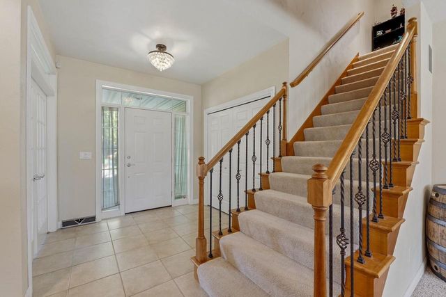 2706 BEECHNUT DRIVE, Oshkosh, WI 54904
