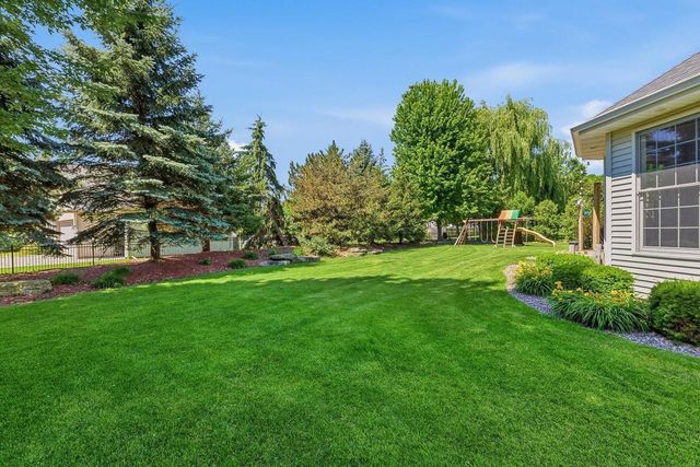 2706 BEECHNUT DRIVE, Oshkosh, WI 54904